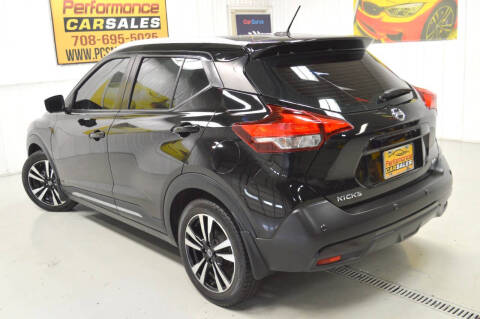 2020 Nissan Kicks SR