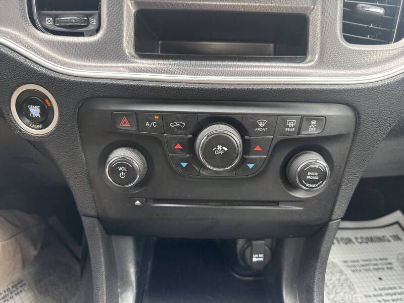 2014 Dodge Charger SE
