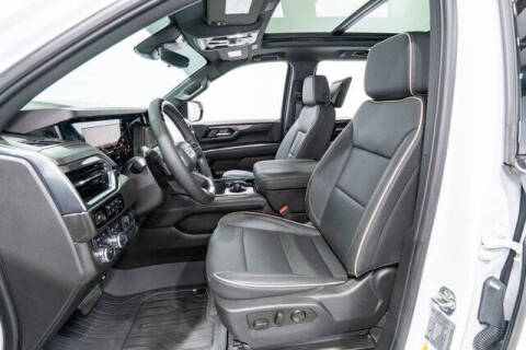 2025 GMC Yukon Elevation