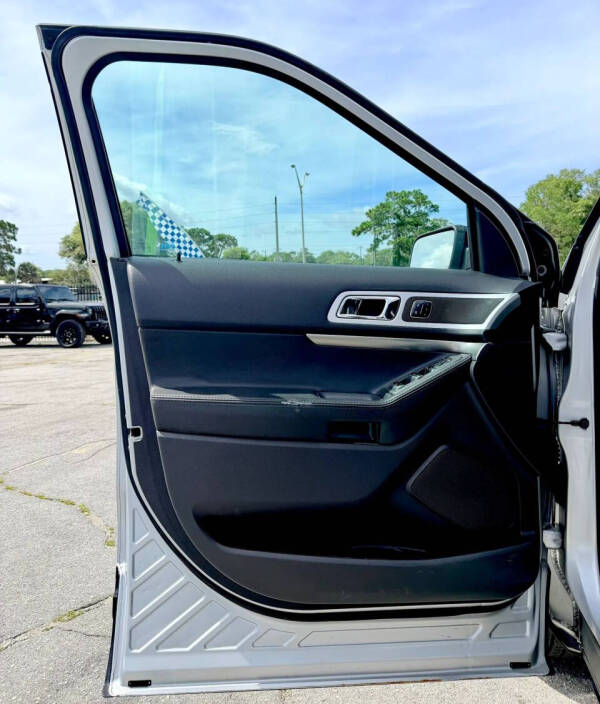 2015 Ford Explorer Sport