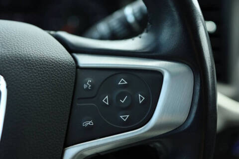 2018 GMC Acadia SLE-2