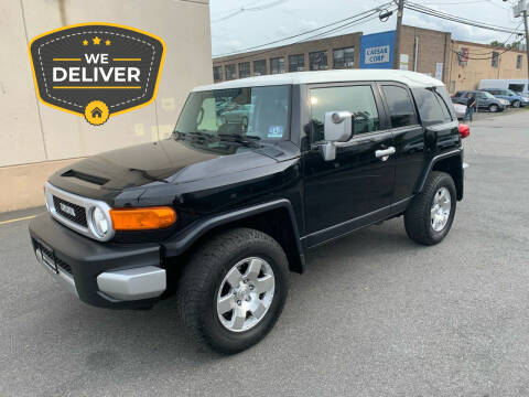 2010 Toyota FJ Cruiser for sale at Eastclusive Motors LLC in Hasbrouck Heights NJ