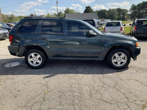 2005 Jeep Grand Cherokee Laredo