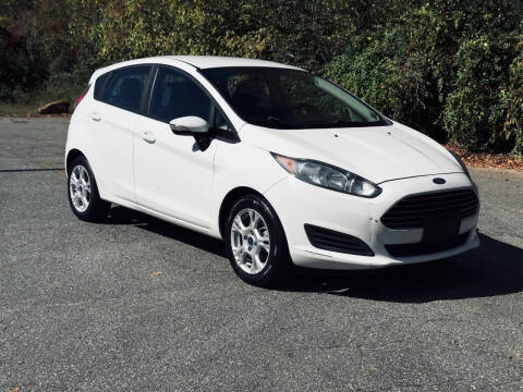 2015 Ford Fiesta SE