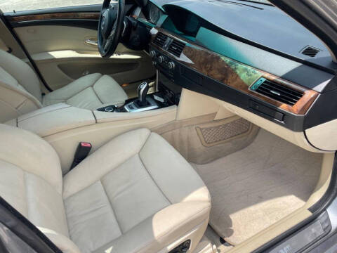 2009 BMW 5 Series 535i