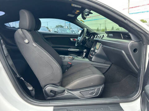 2019 Ford Mustang