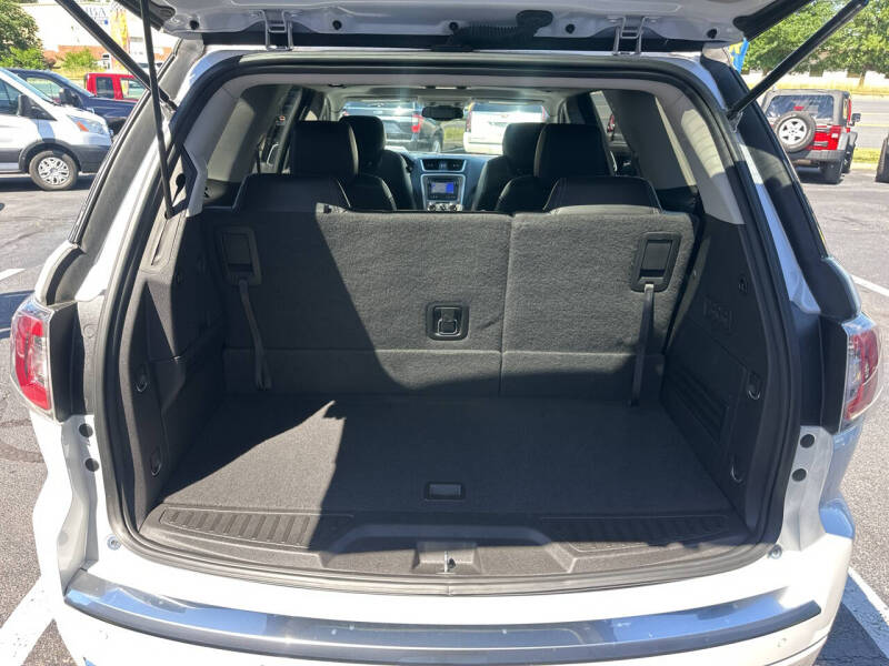 2016 GMC Acadia Denali