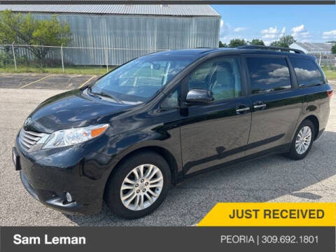 2017 Toyota Sienna for sale at Sam Leman Chrysler Jeep Dodge of Peoria in Peoria IL