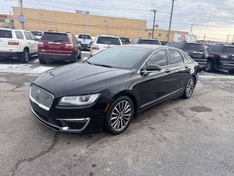 2017 Lincoln MKZ Premiere