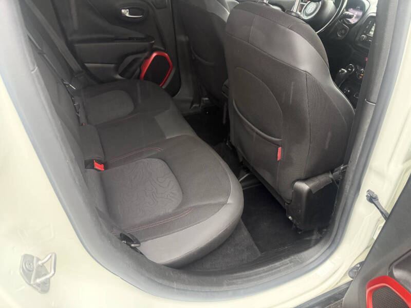 2015 Jeep Renegade Trailhawk