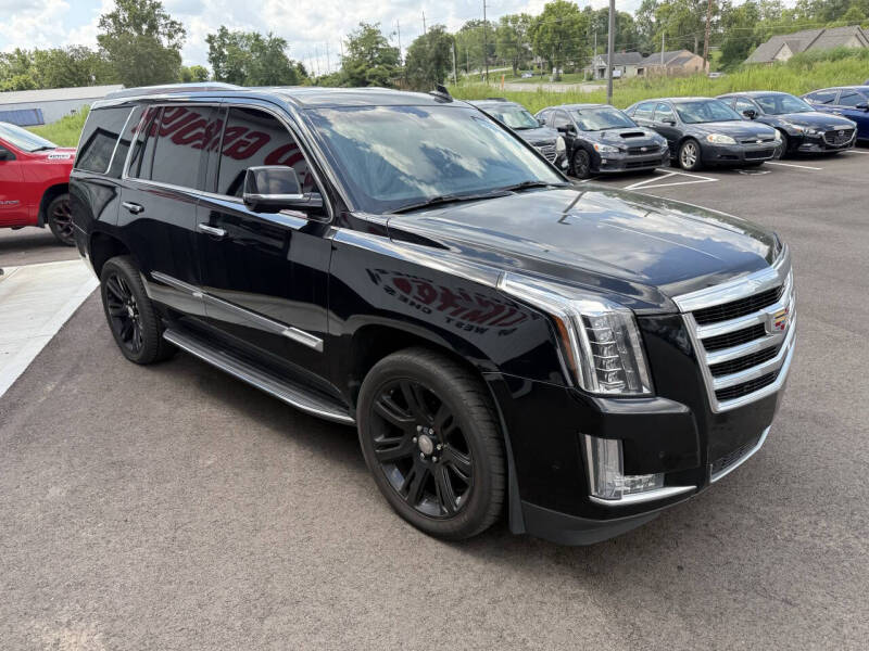2017 Cadillac Escalade Luxury