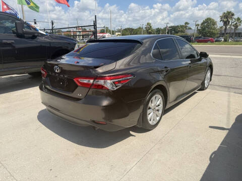2018 Toyota Camry LE