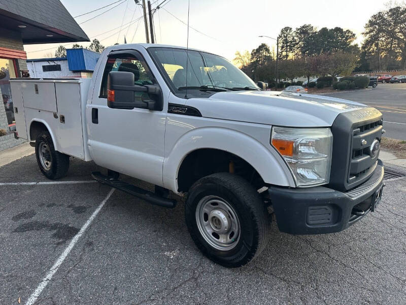 2012 Ford F-250 Super Duty XL's photo