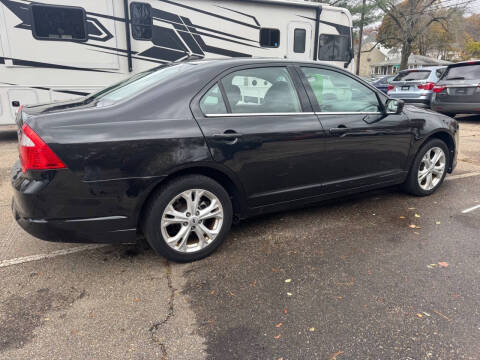 2012 Ford Fusion SE