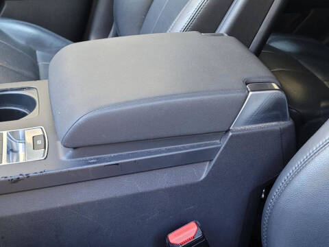 2020 Land Rover Discovery SE