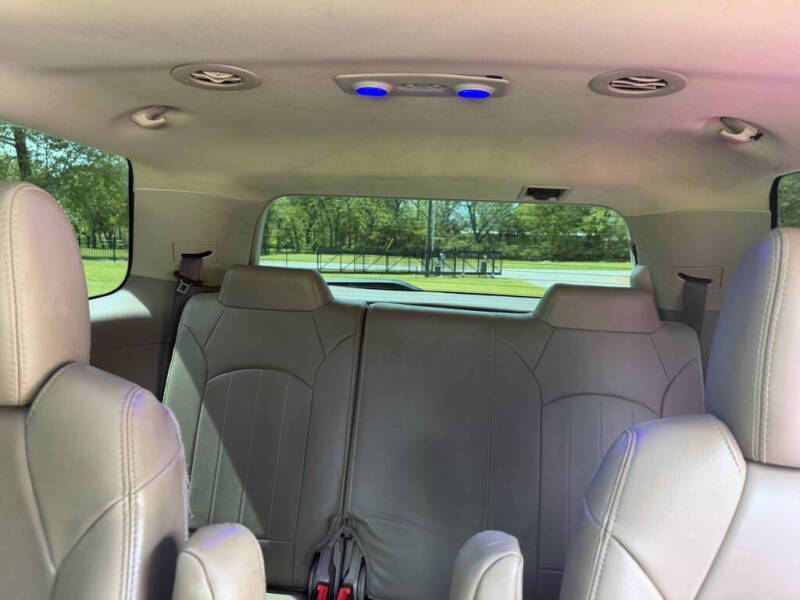 2016 GMC Acadia Denali