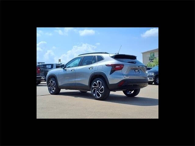 2025 Chevrolet Trax RS