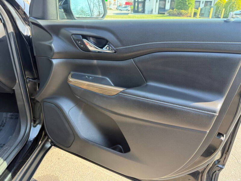 2021 GMC Acadia SLE
