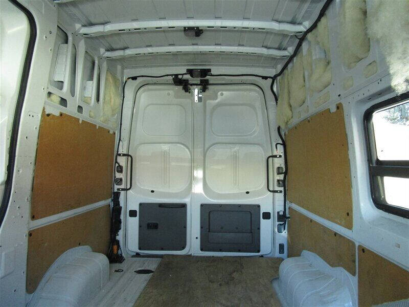 2020 Nissan NV 2500 HD SV