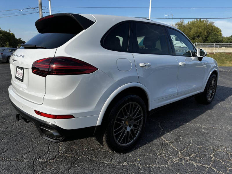 2018 Porsche Cayenne Platinum Edition
