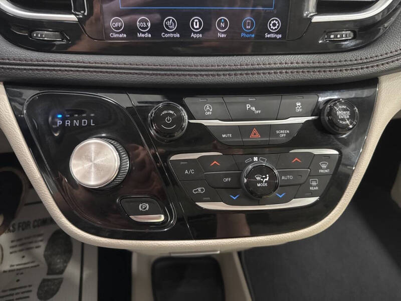 2020 Chrysler Pacifica Limited