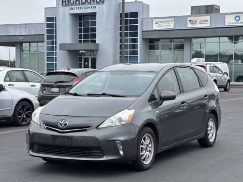2012 Toyota Prius v Three