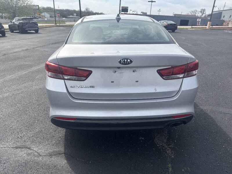 2016 Kia Optima LX