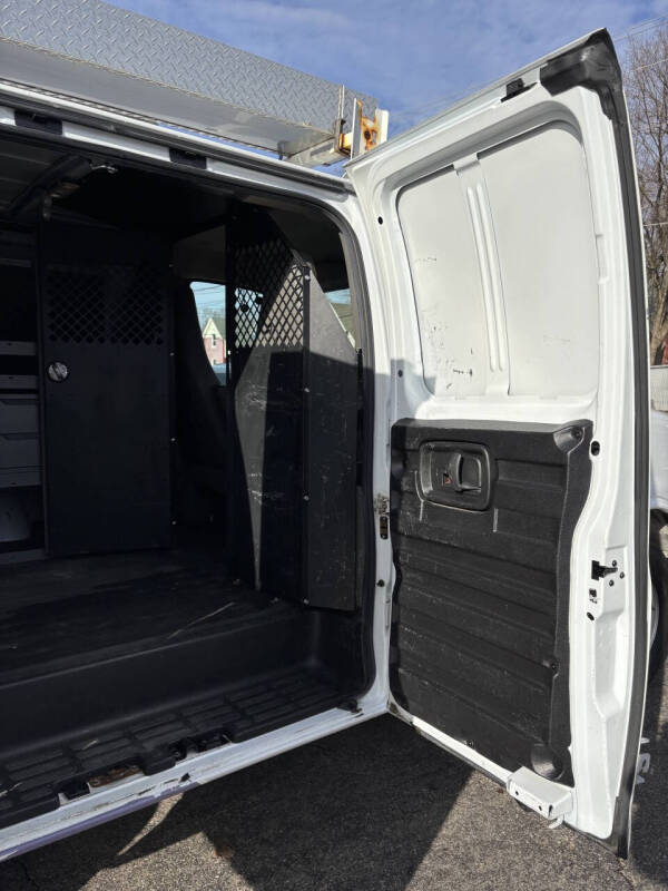 2019 Chevrolet Express 2500