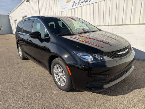 2026 Chrysler Voyager LX