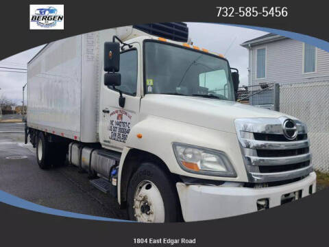 2013 Hino 268