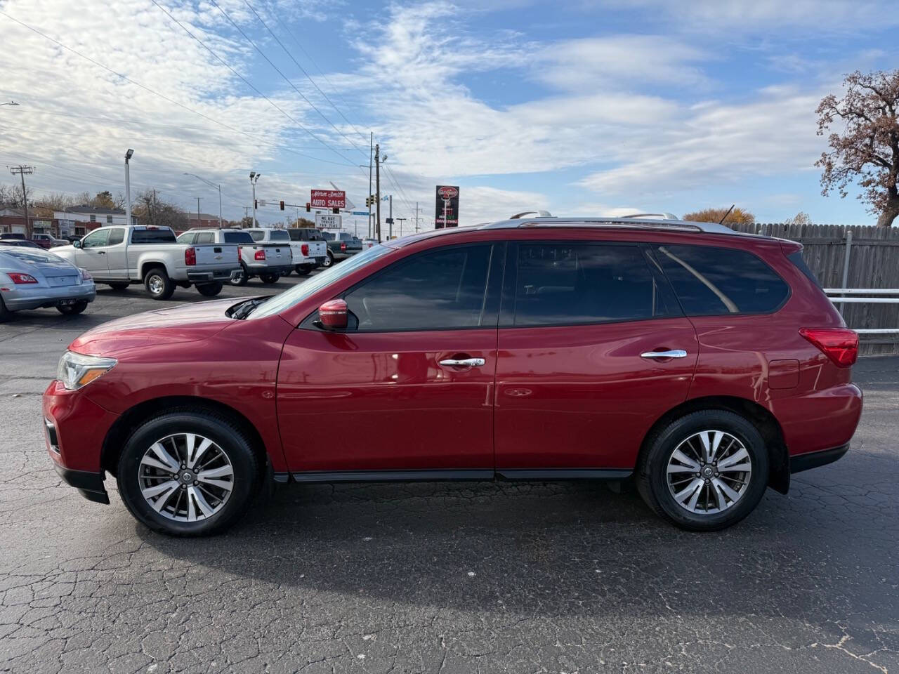 2017 Nissan Pathfinder for sale at Roadway Auto Sales in Bethany, OK