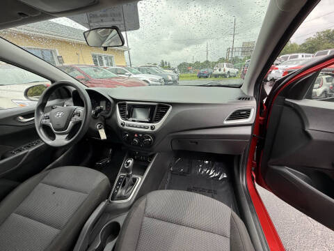 2021 Hyundai Accent SEL