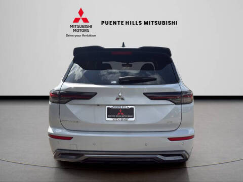 2026 Mitsubishi Outlander SEL