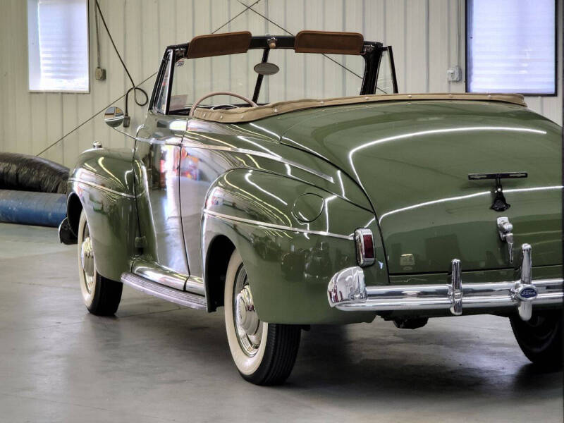 1941 Ford Super Deluxe