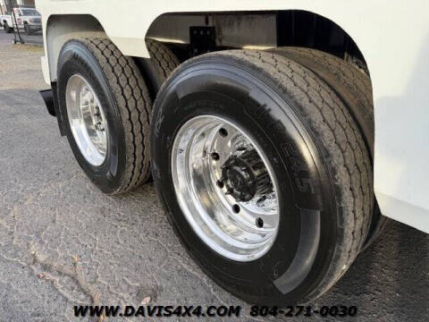 1998 Freightliner FL112