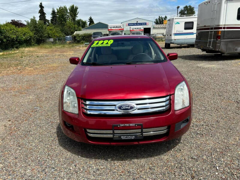 2009 Ford Fusion SE photo 2