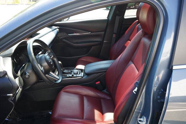 2023 Mazda CX-30 2.5 S Carbon Edition