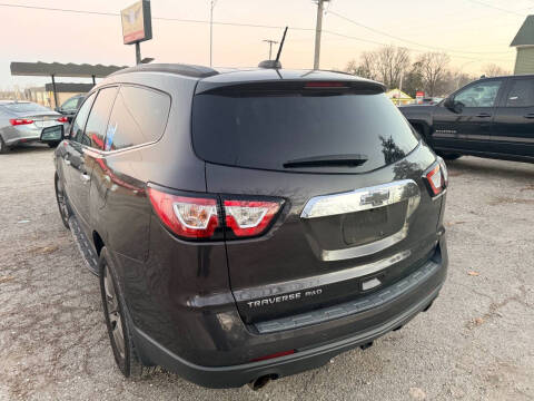 2017 Chevrolet Traverse LT