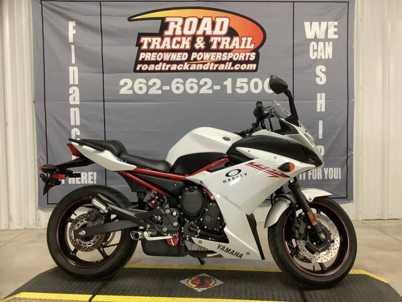 2013 Yamaha FZ6R