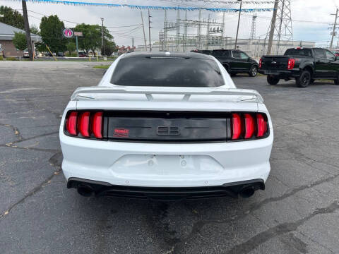 2019 Ford Mustang