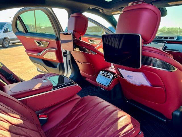 2025 Mercedes-Benz S-Class AMG S 63 E Performance