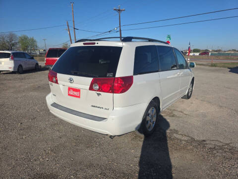 2008 Toyota Sienna XLE