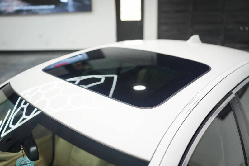 2015 BMW 5 Series 528i