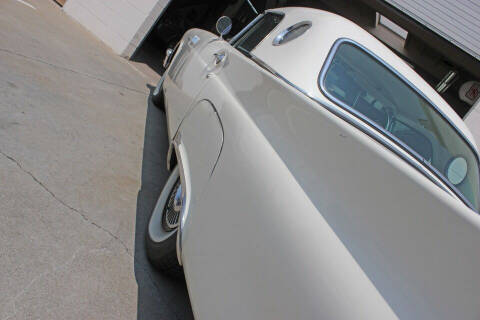 1957 Ford Thunderbird