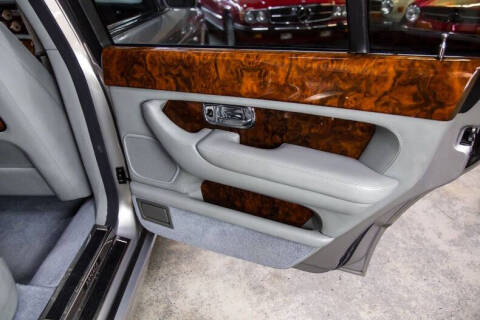 2001 Bentley Arnage Red Label
