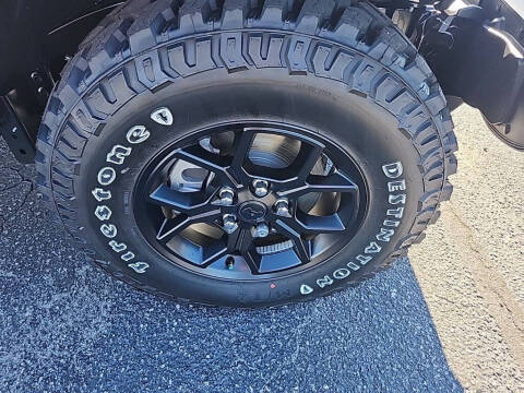 2025 Jeep Gladiator High Tide