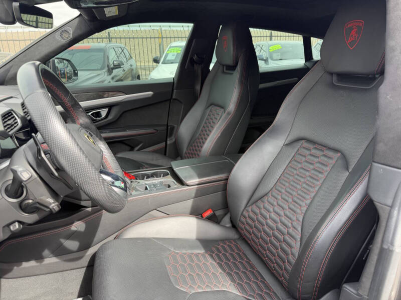 2021 Lamborghini Urus