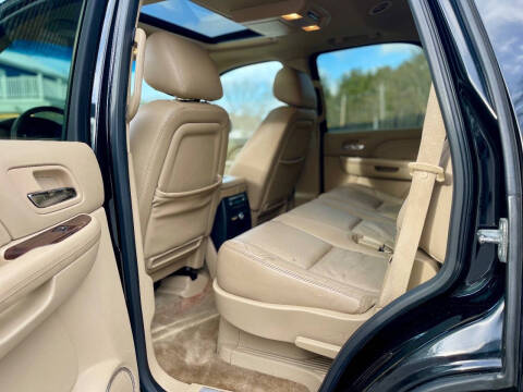2012 Cadillac Escalade Hybrid
