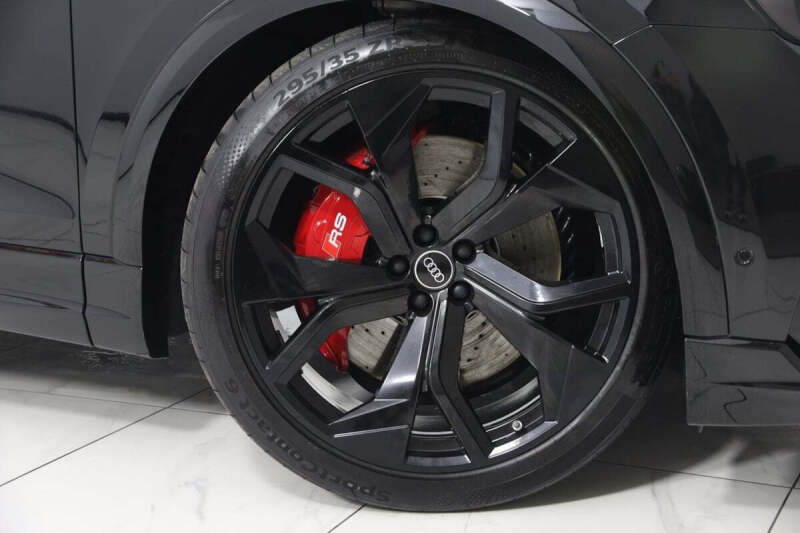 2023 Audi RS Q8 4.0T quattro