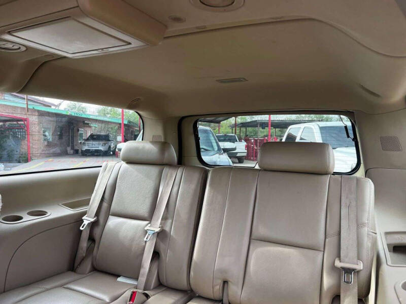 2011 Cadillac Escalade ESV Premium